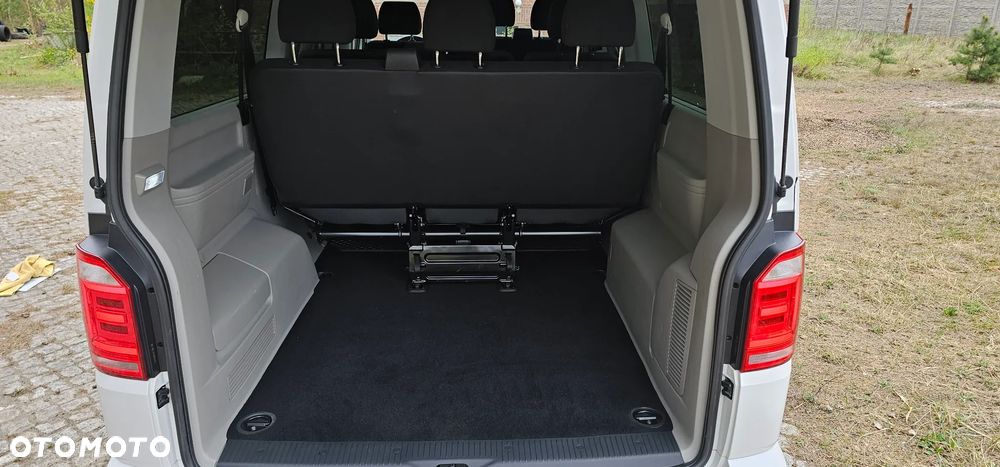 Volkswagen Caravelle 2.0 TDI L2 Trendline DSG - 23