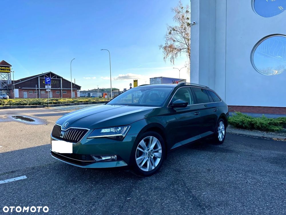 Skoda Superb 1.5 TSI L&K DSG - 9