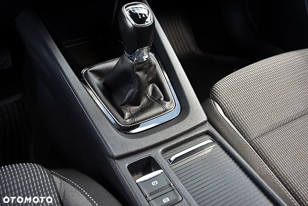 Skoda Octavia 1.5 TSI ACT Ambition - 32