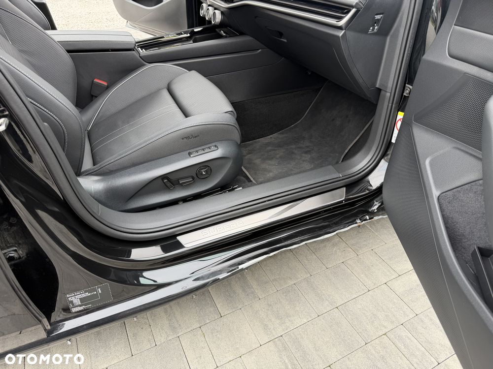 Skoda Superb 2.0 TSI 4x4 Sportline DSG - 21