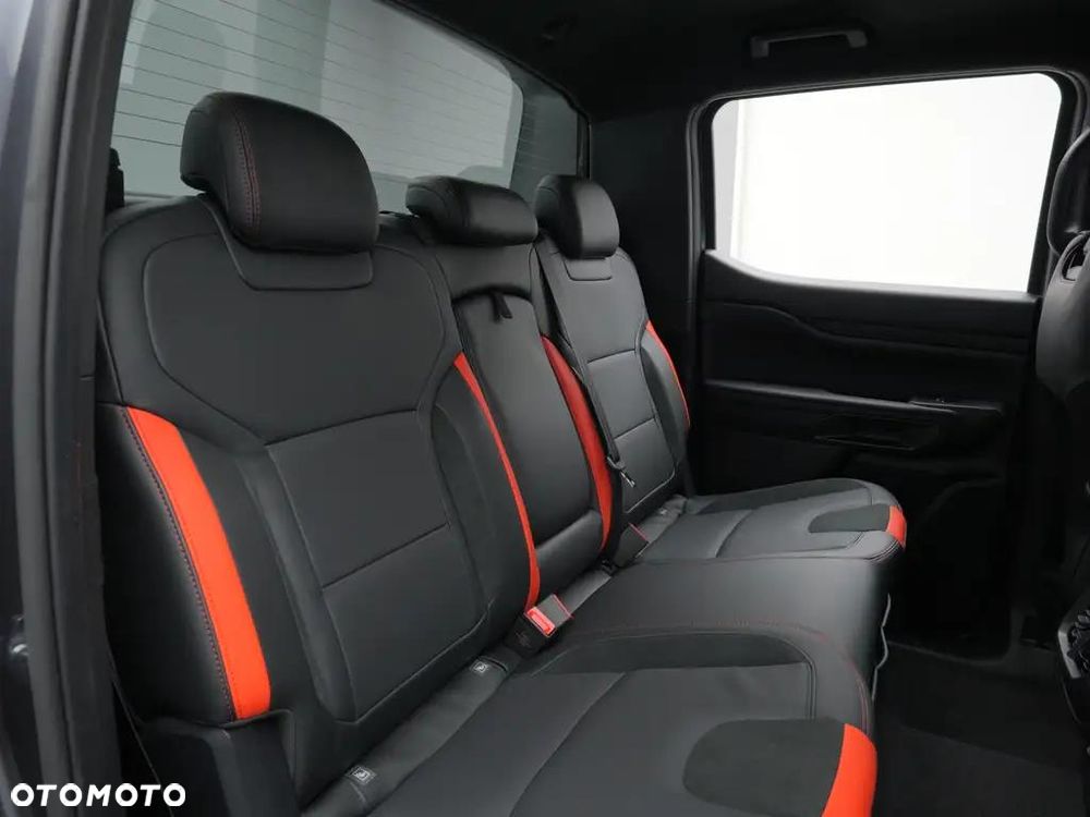 Ford Ranger Raptor - 25