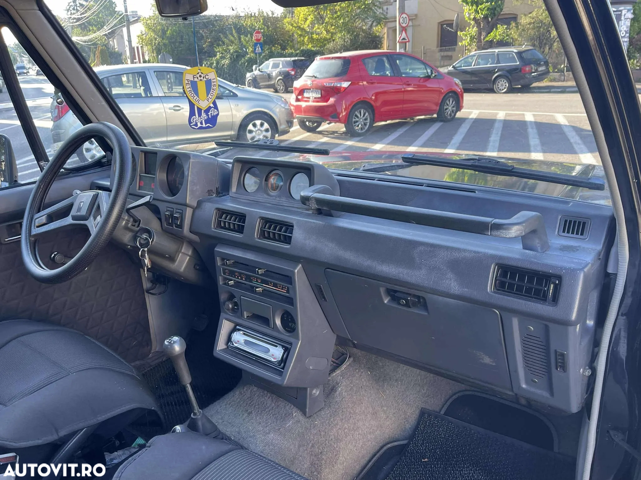 Mitsubishi Pajero - 6
