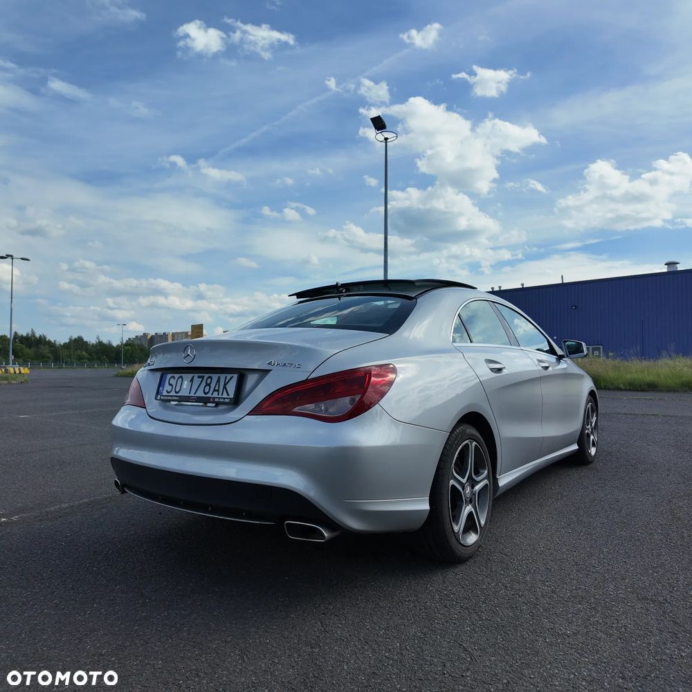 Mercedes-Benz CLA 250 4Matic 7G-DCT - 5