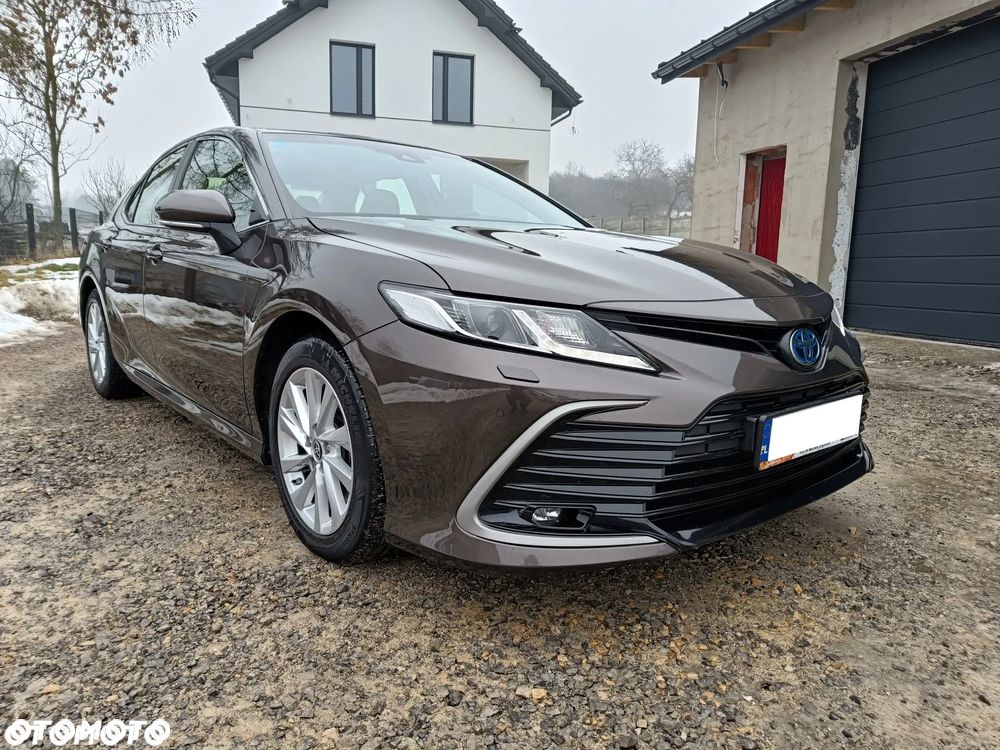Toyota Camry 2.5 Hybrid Comfort CVT - 2
