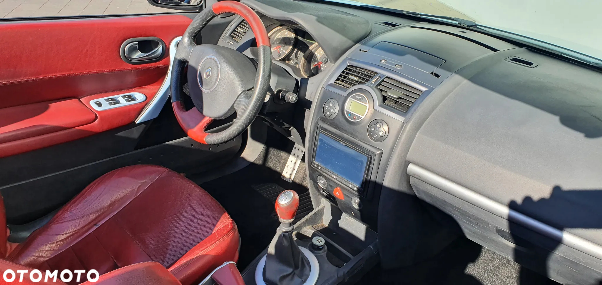 Renault Megane 2.0 Turbo Coupe-Cabriolet Privilege - 7