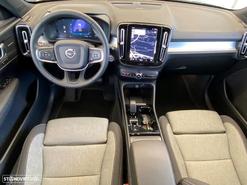 Volvo XC 40 2.0 B3 Black Edition - 8