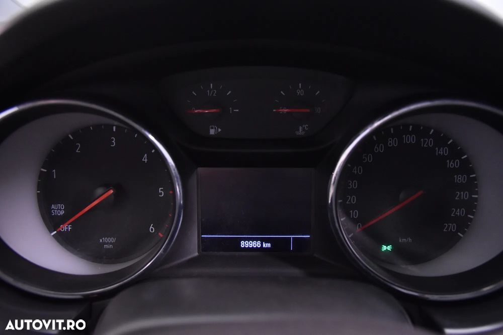 Opel Astra - 10
