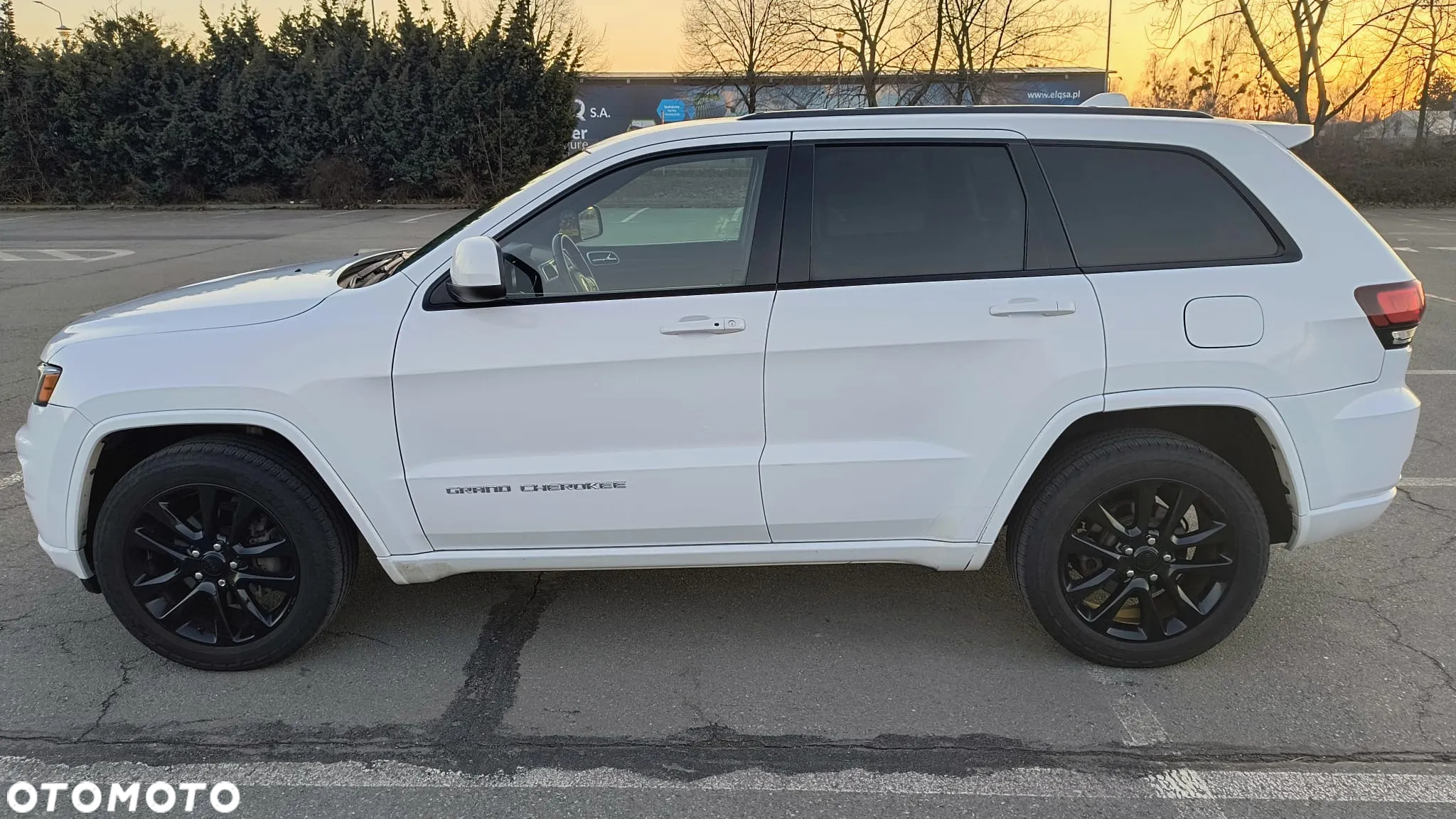 Jeep Grand Cherokee - 3