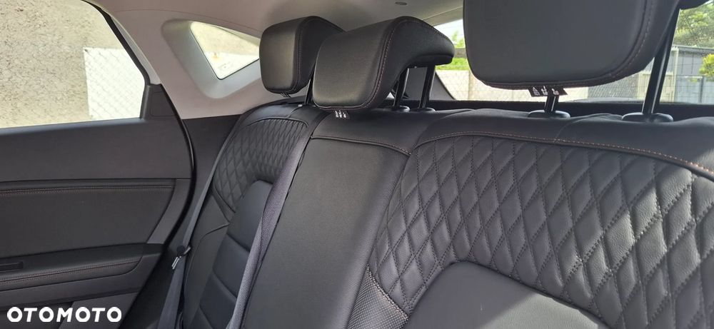 Renault Captur BLUE dCi 115 EDC INTENS - 25