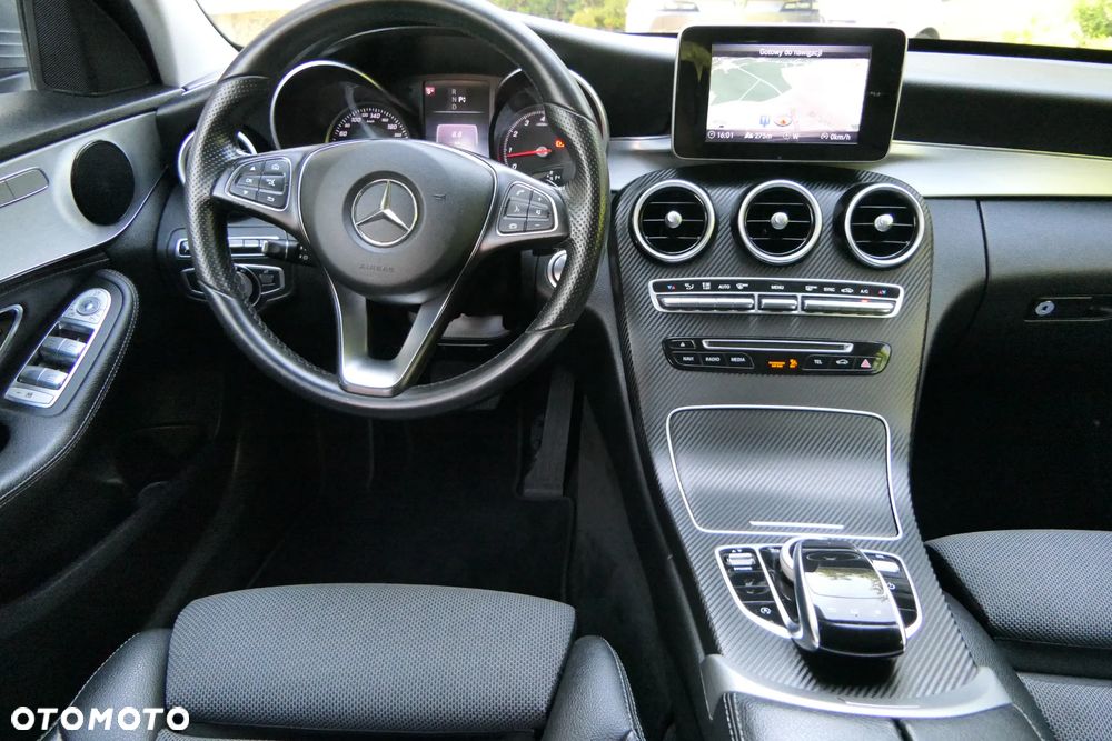 Mercedes-Benz Klasa C 180 (BlueEFFICIENCY) 7G-TRONIC - 2