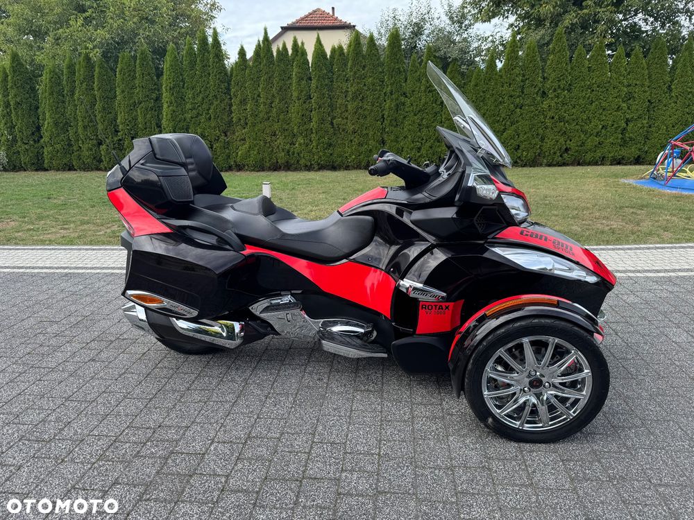 Can-Am Spyder - 6