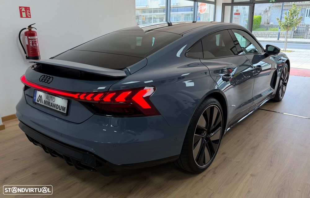 Audi e-tron GT quattro - 4