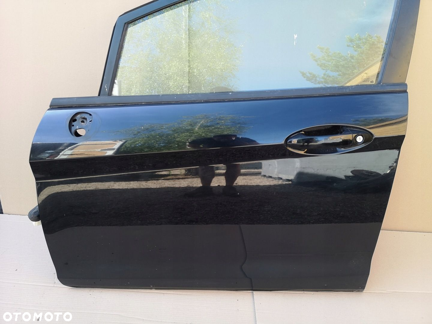 FORD FIESTA MK7 LIFT 08-17 DRZWI PRZEDNIE LEWE KOMPLETNE KOLOR D9 5 DRZWI - 5