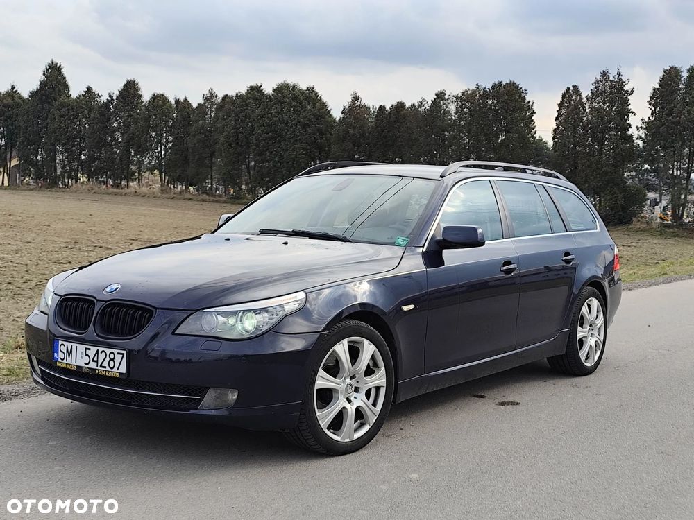 BMW Seria 5 525d - 19