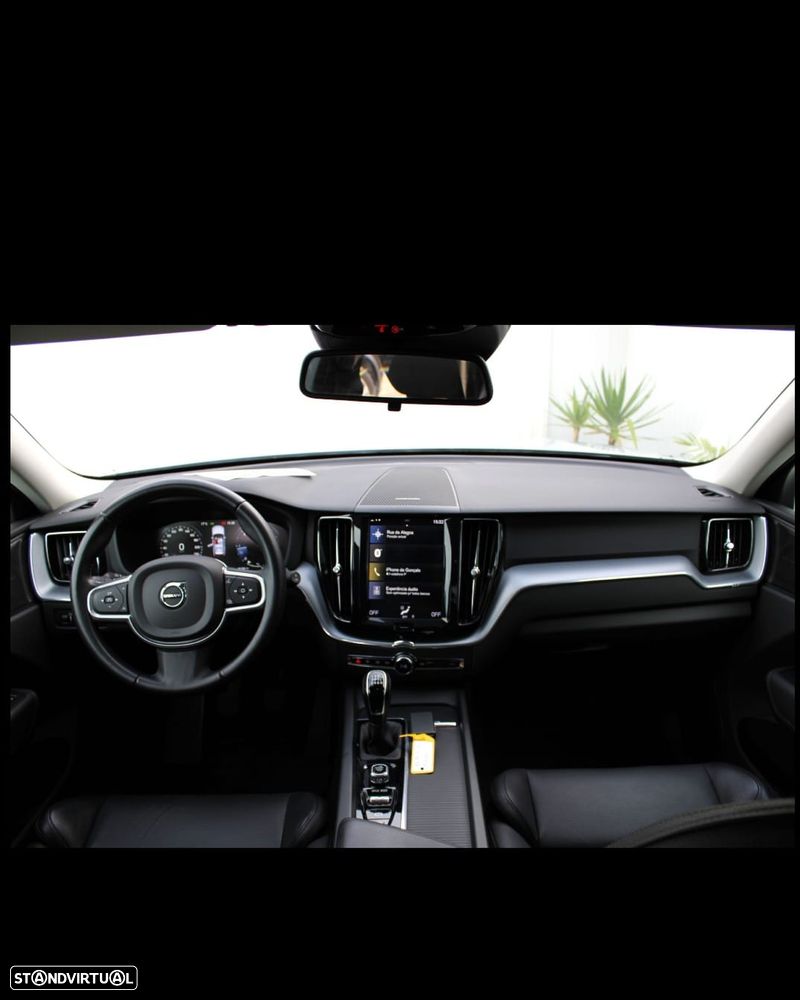 Volvo XC 60 2.0 D3 Momentum Plus - 3