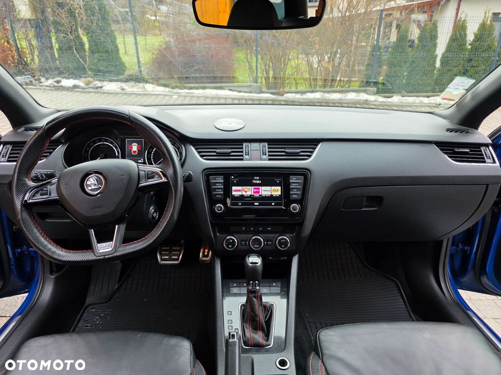 Skoda Octavia 2.0 TDI DSG RS - 14