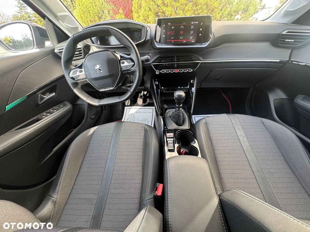 Peugeot 208 1.2 PureTech GT Pack S&S - 21