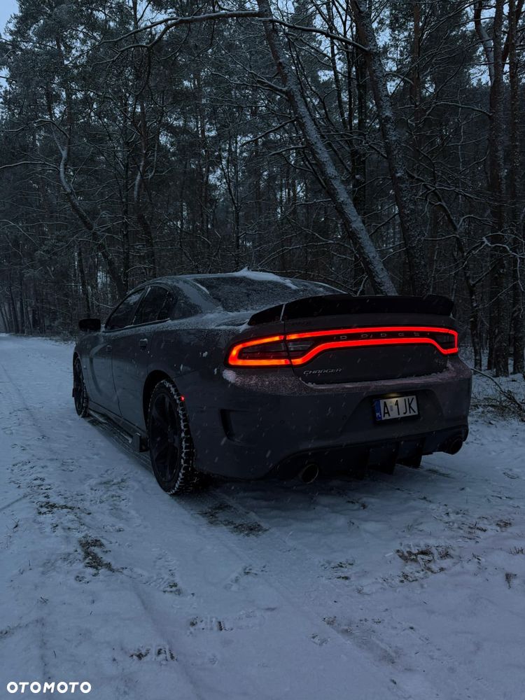 Dodge Charger - 6