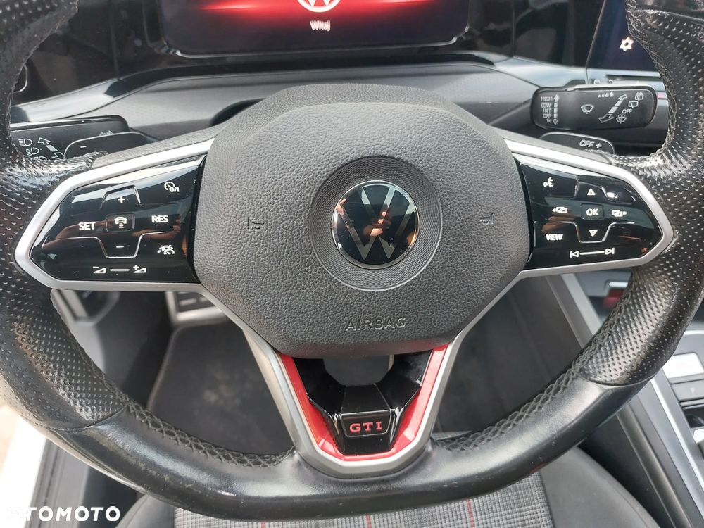 Volkswagen Golf VIII 2.0 TSI GTI DSG - 17