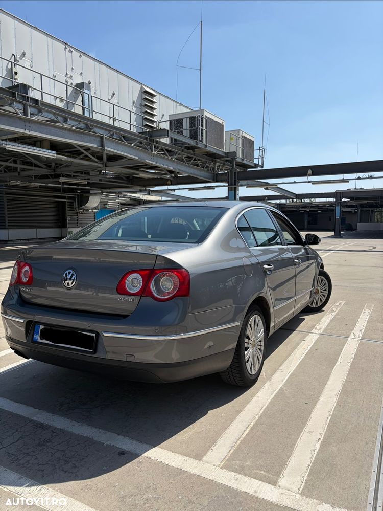 Volkswagen Passat 2.0TDI Comfortline DPF - 4