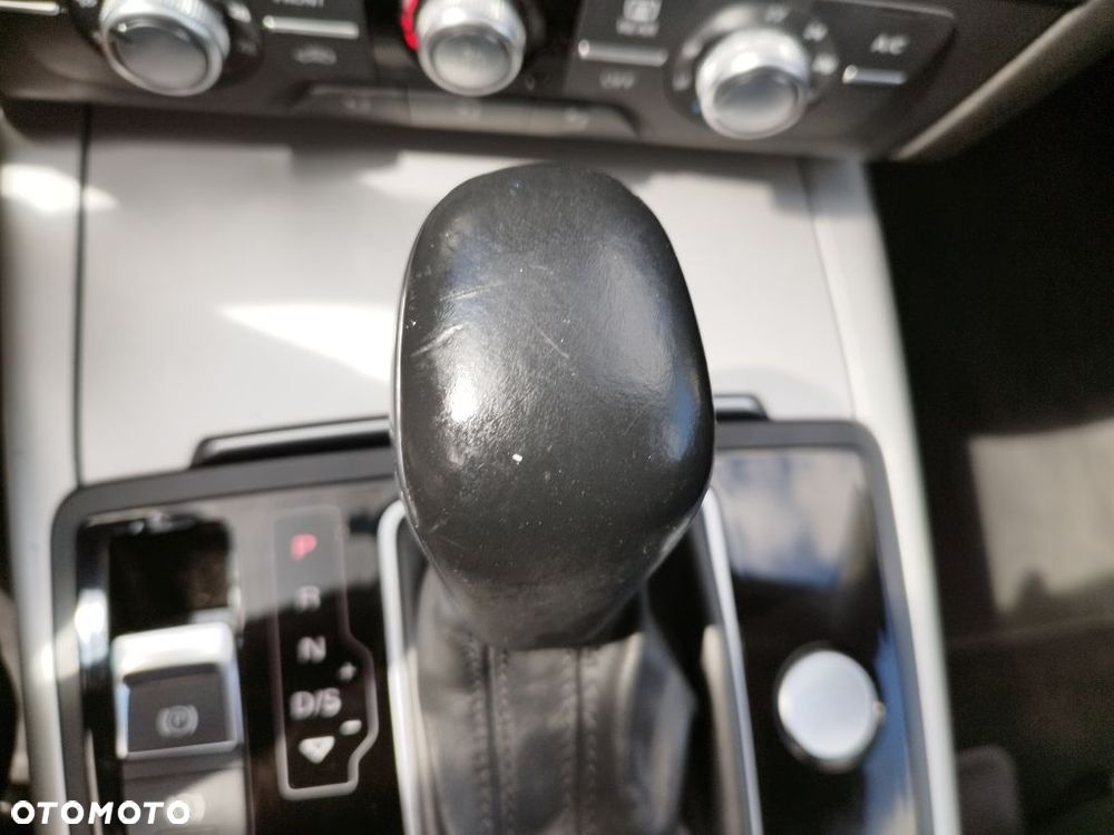 Audi A6 Avant 2.0 TDI ultra S tronic - 19