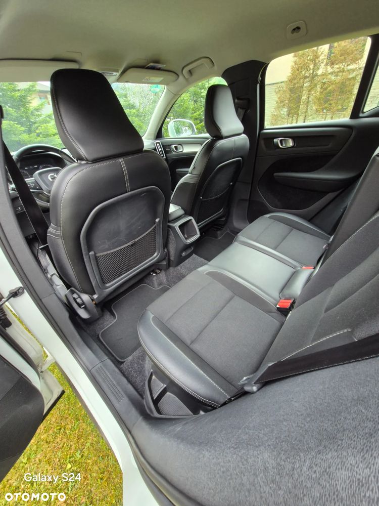 Volvo XC 40 T3 Momentum - 14