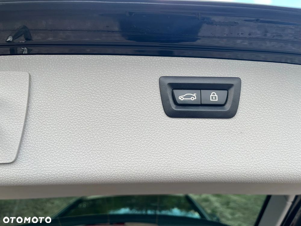 BMW Seria 3 320d Advantage sport - 20