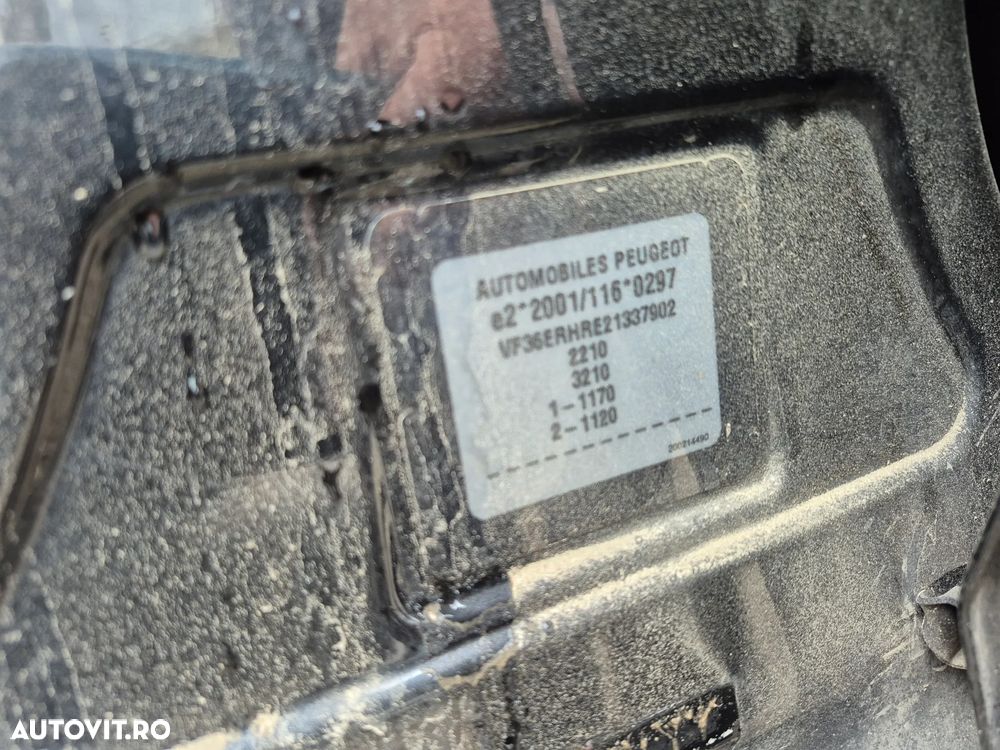 Peugeot 407 HDi 135 Automatik Premium - 38