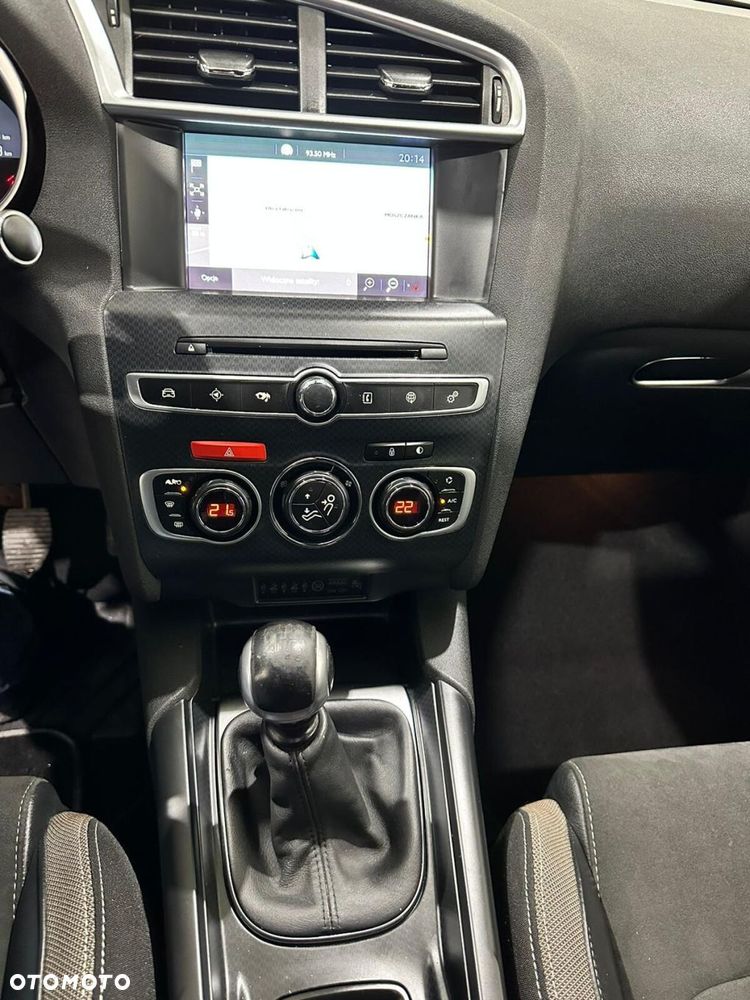 DS Automobiles DS 4 - 23