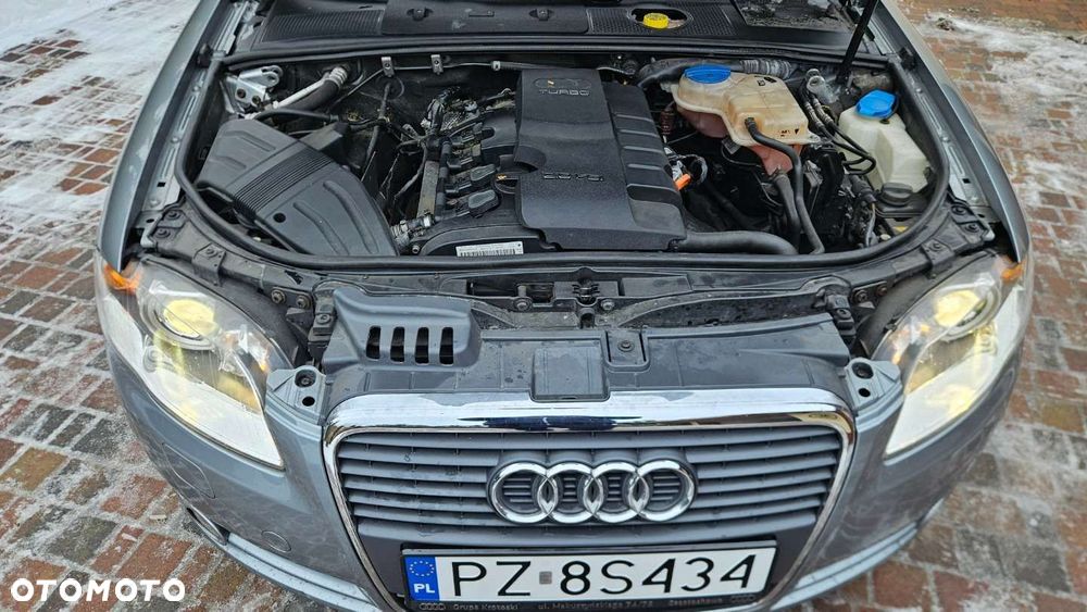 Audi A4 Avant 2.0T FSI Multitronic - 24