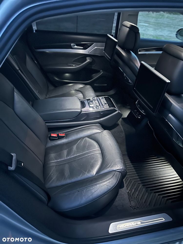 Audi A8 - 13