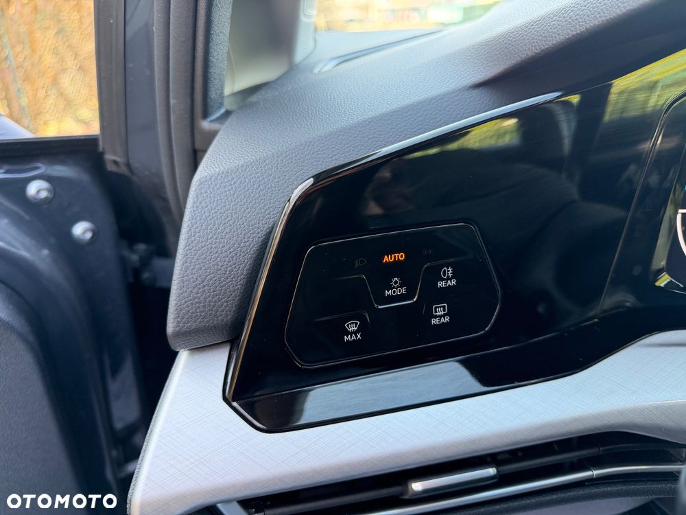 Volkswagen Golf 1.5 TSI EVO Life - 21