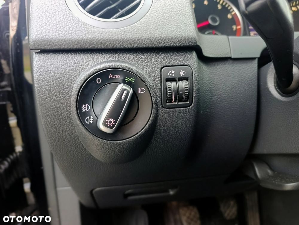 Volkswagen Golf Plus - 20