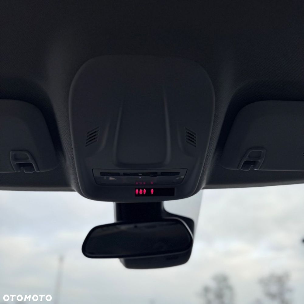 Opel Crossland X - 25