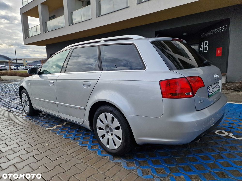 Audi A4 Avant - 3