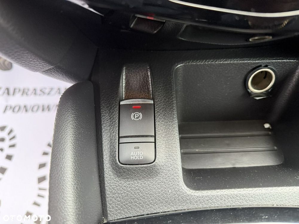 Nissan Qashqai 1.3 DIG-T MHEV N-Connecta - 23
