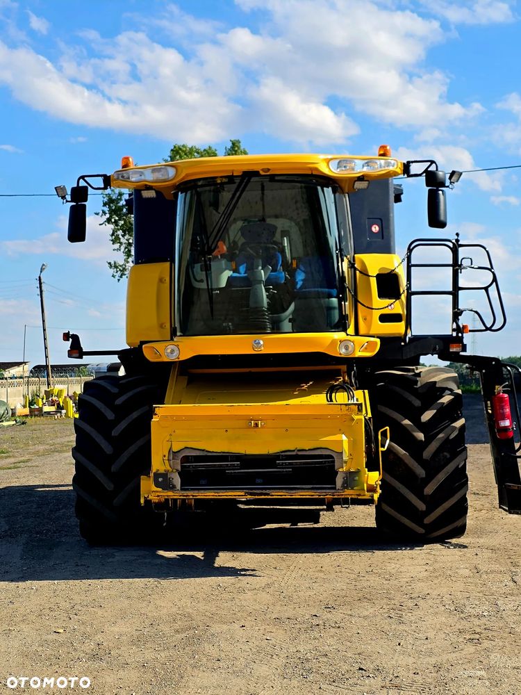 New Holland Cx8070 - 11