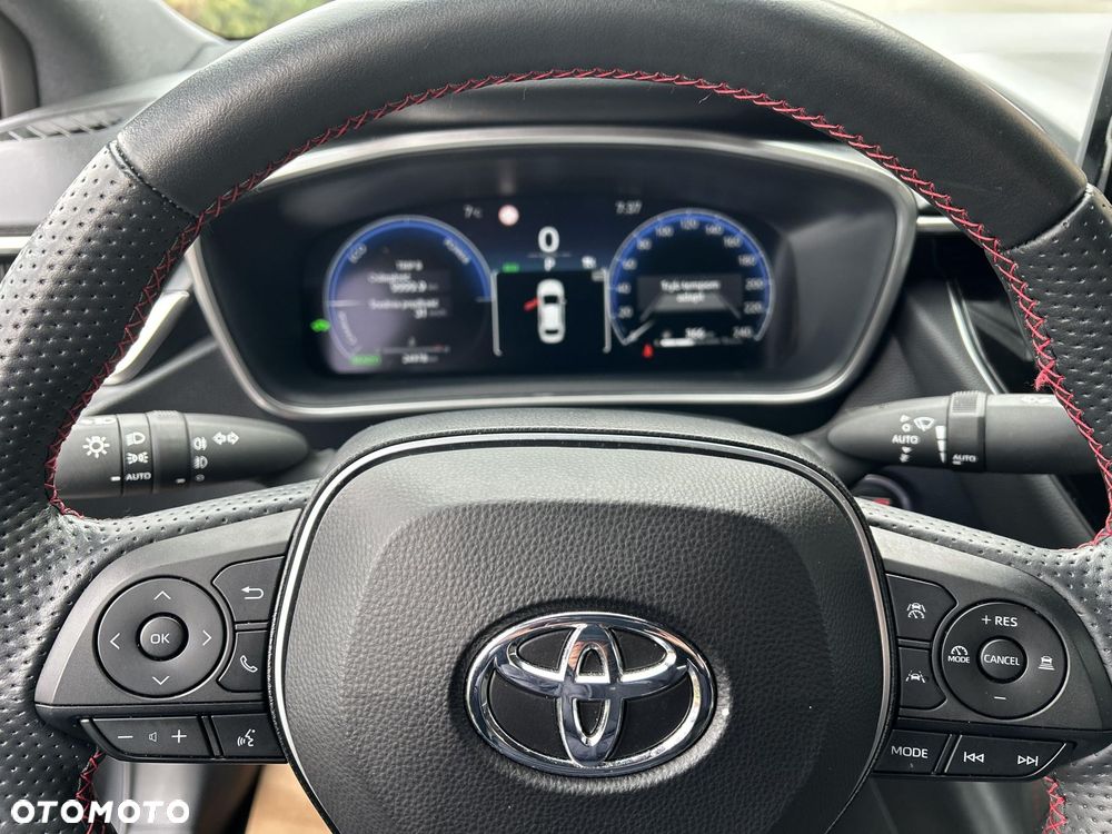 Toyota Corolla 1.8 Hybrid GR Sport Dynamic - 10