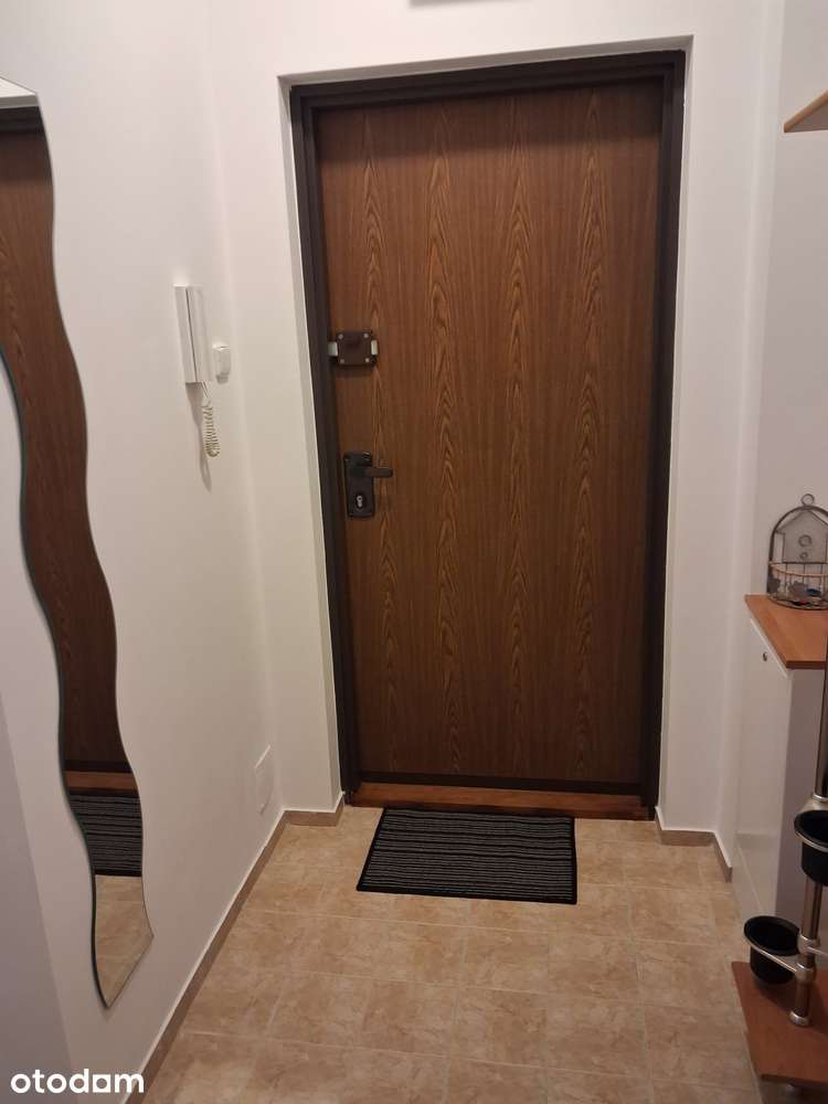 BEZPOŚREDNIO OD WŁAŚCICIELA. 3 POKOJE 75 m2. CENTRUM. UMEBLOWANE.