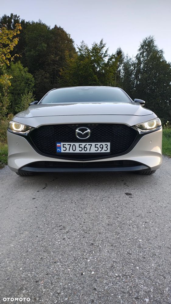 Mazda 3 e-SKYACTIV-G 2.0 M HYBRID - 28