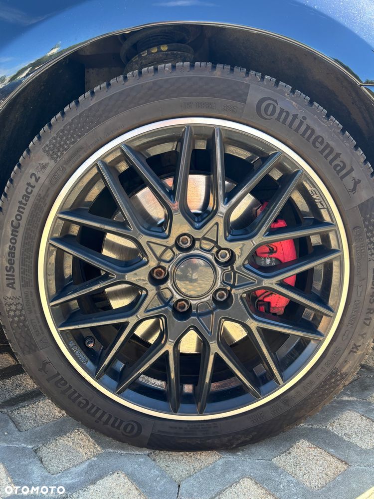 Volkswagen Golf - 5