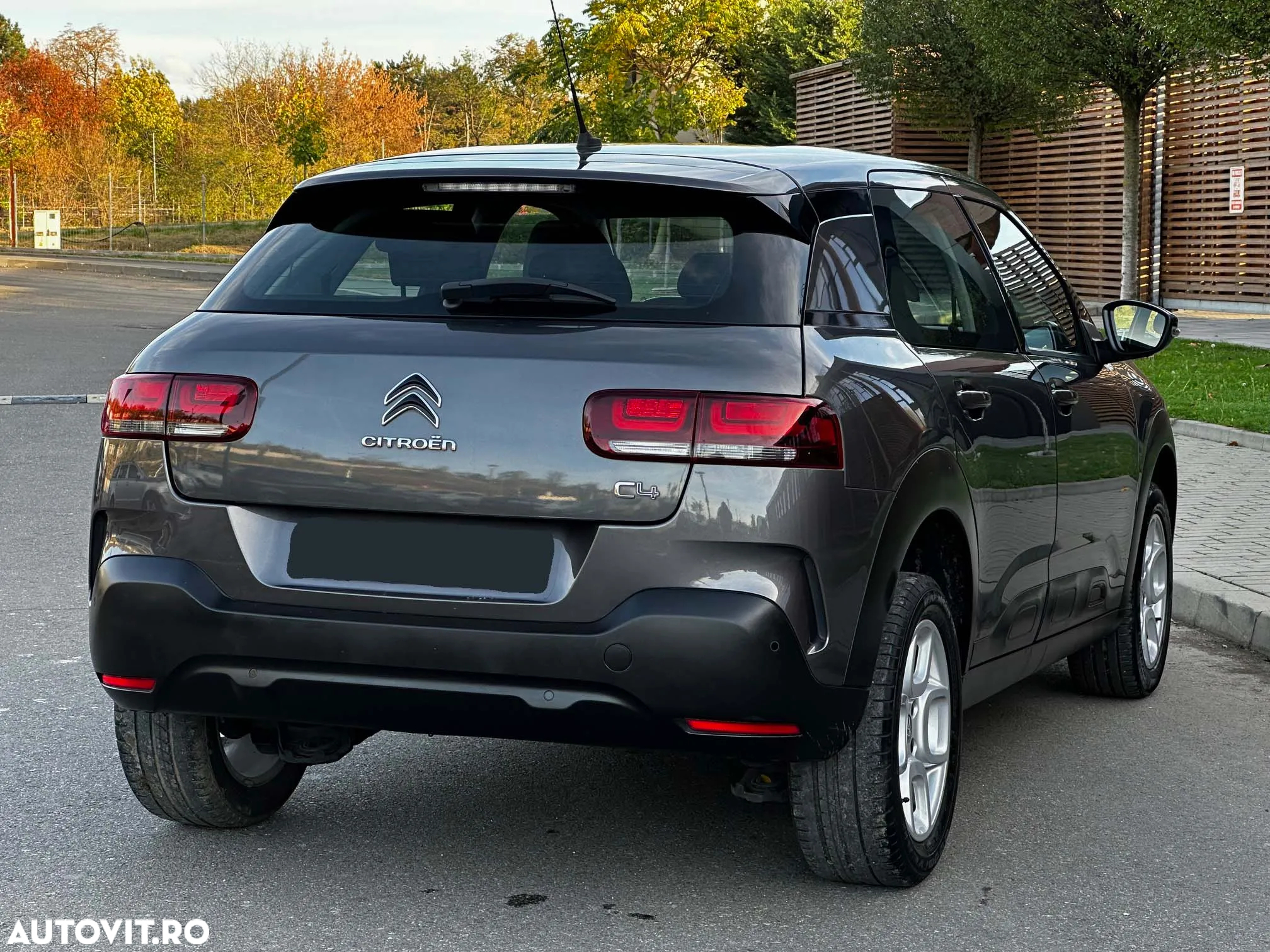 Citroën C4 Cactus 1.2 PureTech S&S BVM6 Feel - 9