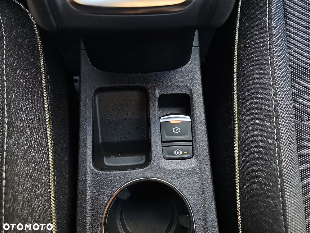 Renault Captur - 27
