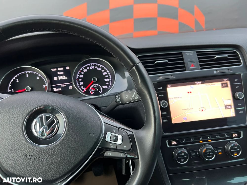Volkswagen Golf Variant 1.6 TDI Join - 16