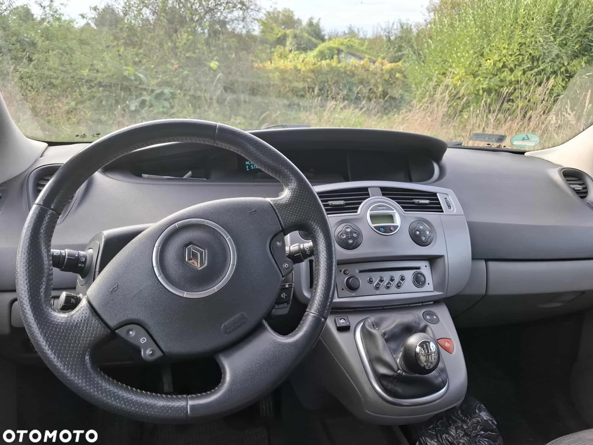 Renault Scenic - 8