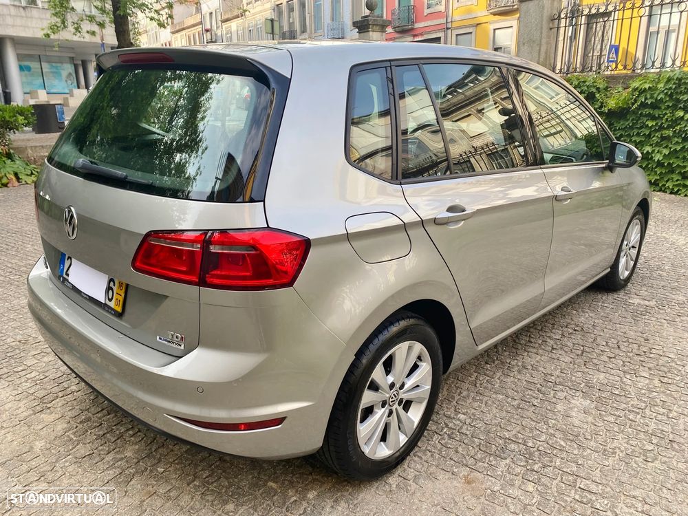 VW Golf 1.6 TDi BlueMotion Confortline - 5