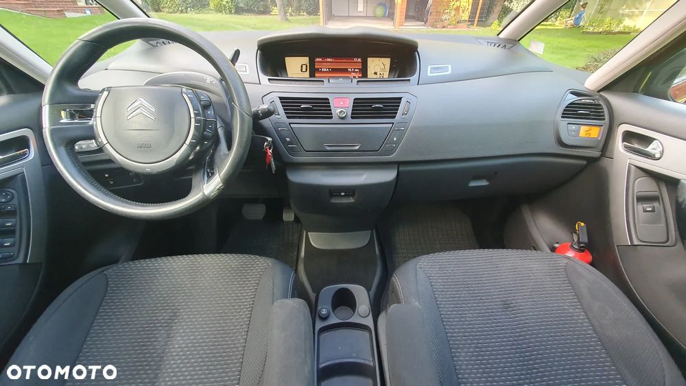 Citroën C4 Grand Picasso 2.0 HDi FAP 7-Sitzer Exclusive - 2