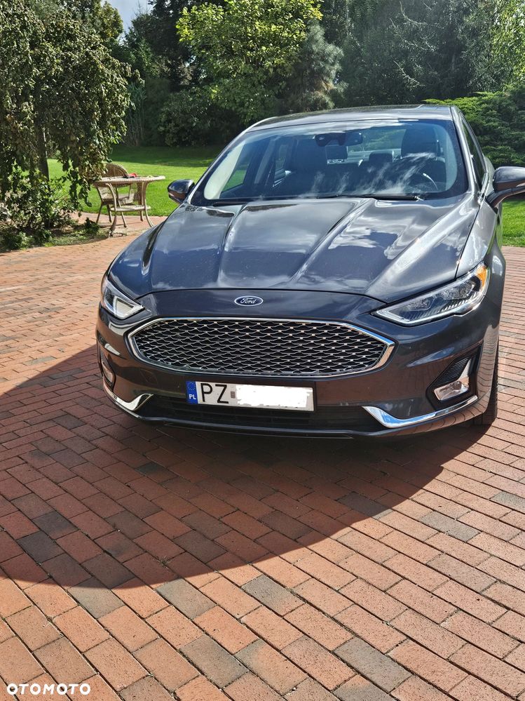 Ford Fusion - 3