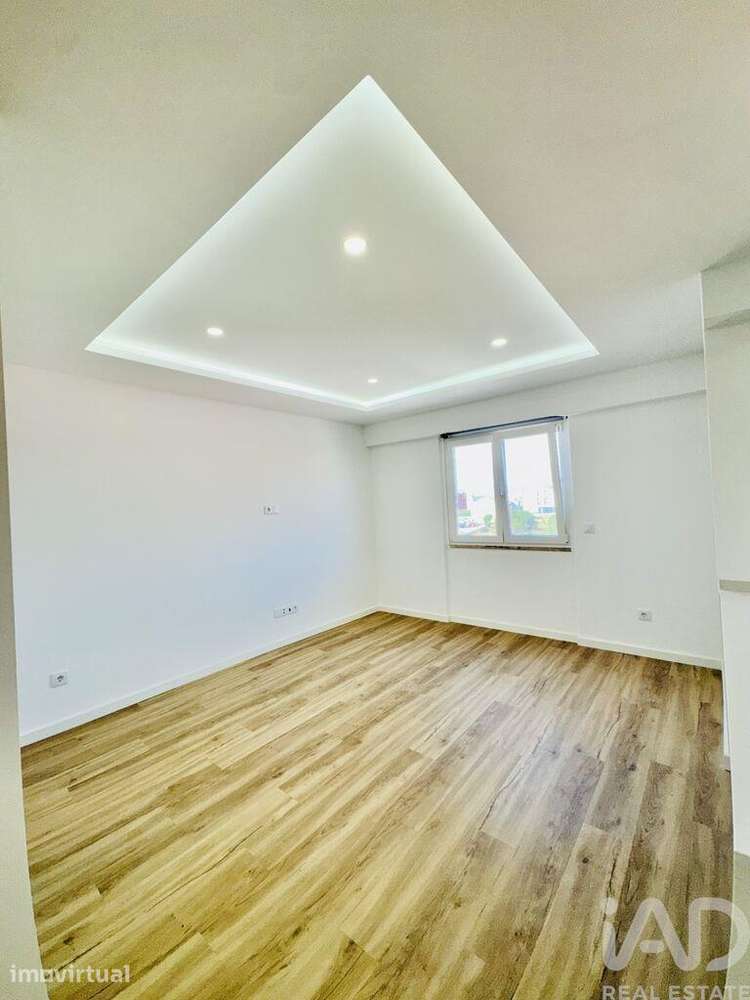 Apartamento T1 em Amora de 50 m2 - Grande imagem: 4/14