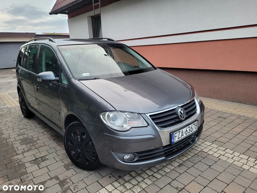 Volkswagen Touran 2.0 TDI DPF United - 7